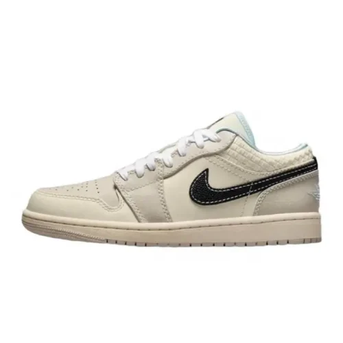 Jordan Air Jordan 1 Low Leather Comfortable and Versatile Low Top Retro Basketball Shoes for Women